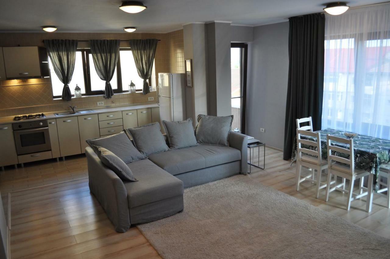 Sleep & Fly Apartment Otopeni Eksteriør bilde