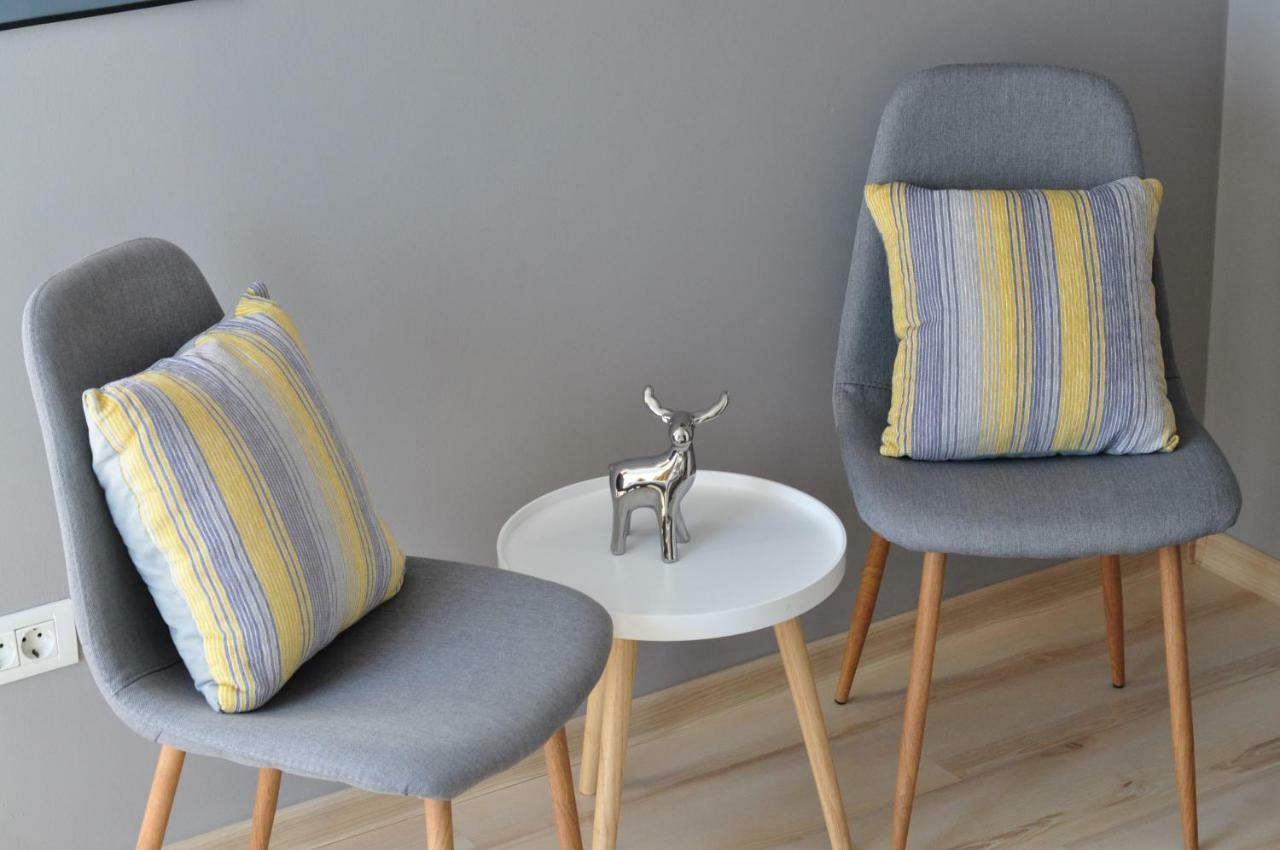 Sleep & Fly Apartment Otopeni Eksteriør bilde